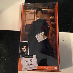Madam C.J Walker and Ida B. Wells dolls.
